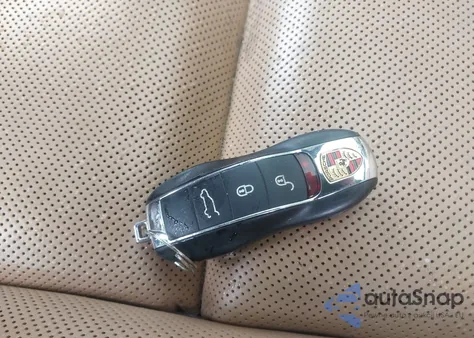 2014 Porsche Cayenne S z USA, uszkodzony, nr VIN WP1AB2A25ELA59365